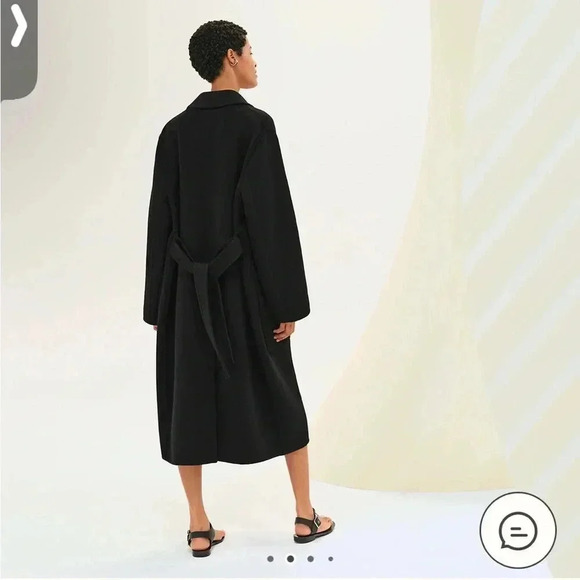 HERMES 100% Cashmere coat
NWT’s

8129 - Picture 3 of 10